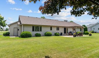 W5982 STRAWFLOWER Drive, Appleton, WI 54915