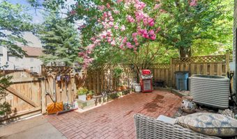 13213 WHITECHURCH Cir, Germantown, MD 20874