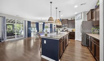 5 Pioneer Pt, Bluffton, SC 29910
