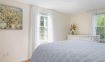 1038 South Rd, East Greenwich, RI 02818