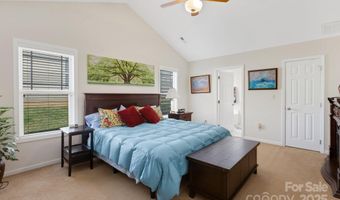 41 Sunview Cir, Arden, NC 28704
