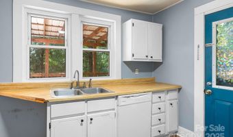186 Pisgah View Rd, Asheville, NC 28806