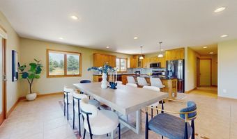 26255 Country Side Dr, Adel, IA 50003