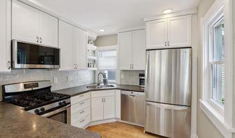 109 N 5th St, Madison, WI 53704