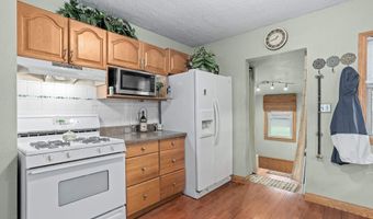 1124 W HAWES Ave, Appleton, WI 54914