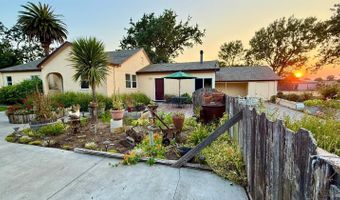815 Scenic Ave, Santa Rosa, CA 95407