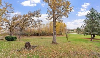 74500 240th St, Albert Lea, MN 56007