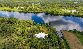 19481 483 S River Rd, Alva, FL 33920