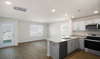 151 Trumpet Vine Rd, Aberdeen, NC 28315