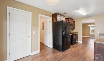 1 Fiore Dr, Savannah, GA 31419