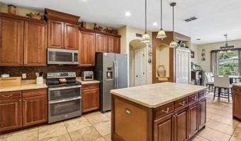 2947 CEDAR CREST Dr, Apopka, FL 32712
