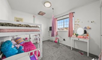 8688 Little Brook Cir, Anchorage, AK 99507