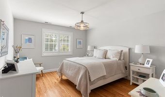 204 Wickford Ct 31, North Kingstown, RI 02852