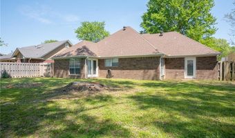 633 Meadowbrook Dr, Alma, AR 72921
