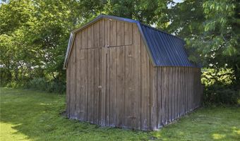 395 Akron Rd, Akron, NY 14001