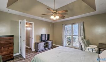 9206 Barker Rd, Athens, AL 35614