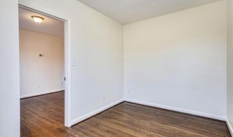 2502 LANGSTON Blvd 2, Arlington, VA 22201