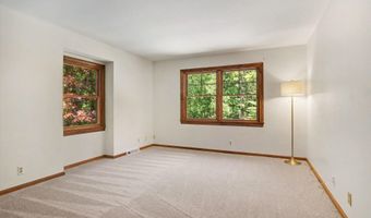 385 Greentree Ln NE, Ada, MI 49301