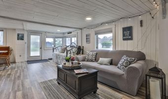 100-102 Tucker Shore Rd, Belmont, NH 03220