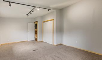 433 Shamar Dr, Blanchard, ID 83804