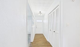 2208 E Cross St, Anderson, IN 46012
