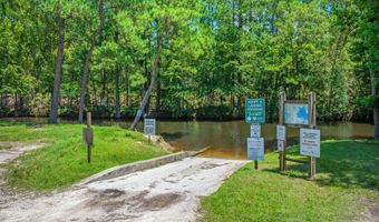 215 Hines Dr, Bonneau, SC 29431