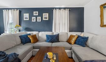 9 Victor St, Albany, NY 12206