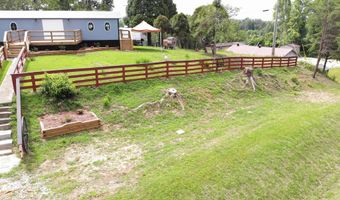 14 Manor Dr, Beattyville, KY 41311