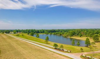 21 Sherman Blankenship Rd, Beech Bluff, TN 38313