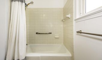 3076 Wolverine, Ann Arbor, MI 48108