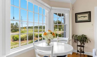 110 Commerce Rd, Barnstable, MA 02630