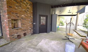 51 Ironworks Rd, Clinton, CT 06413