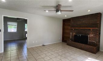 811 SE G Str St, Bentonville, AR 72712