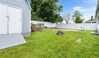 65 Winfield Rd, Johnston, RI 02919
