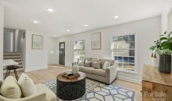 6706 Queensberry Dr, Charlotte, NC 28226