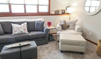 3 Linda Ln, Aberdeen, SD 57401