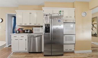 6424 Walrath Cir, Ashtabula, OH 44004