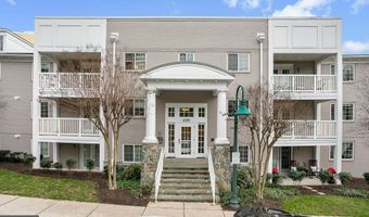 4193 S FOUR MILE RUN Dr 202, Arlington, VA 22204