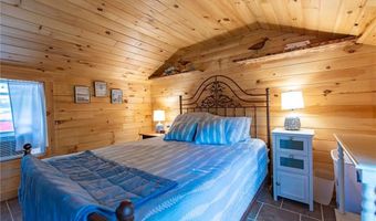 76 Long Meadow Dr, Glocester, RI 02814