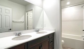 10747 PORTER Ter, Spring Valley, CA 91978