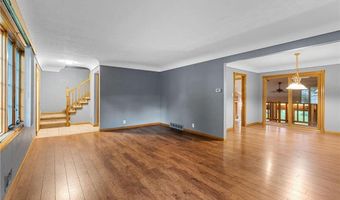 1218 4th Ave SE, Austin, MN 55912