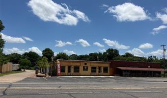 202 N Parkway Dr, Alvarado, TX 76009