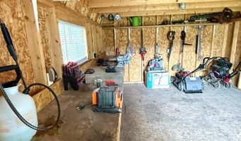 610 Aqua View Dr, Alpena, MI 49707