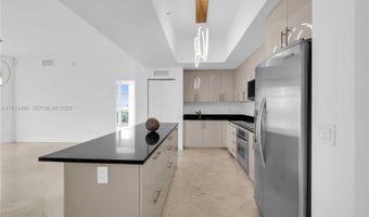 3131 NE 188th St 2-1005, Aventura, FL 33180