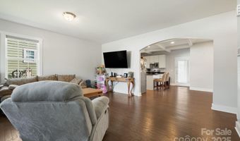 40 Hyde Park Pl, Arden, NC 28704