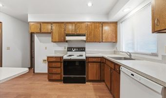 6760 SW 199TH Ct, Beaverton, OR 97078