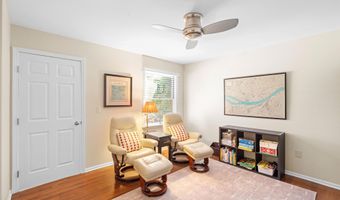 447 Sumark Way, Ann Arbor, MI 48103