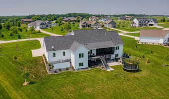 652 Xanadu Pl, Ames, IA 50014