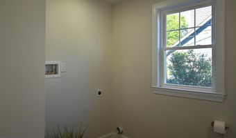 24 N LOGAN Ave, Audubon, NJ 08106