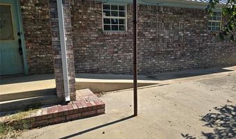 827 Acorn, Ardmore, OK 73401